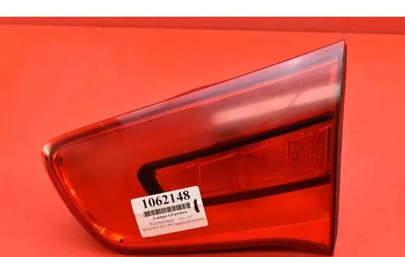 KIA Sportage Rear/tail lights 924063W