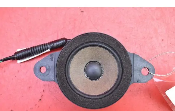 Toyota Yaris Subwoofer speaker 86150-62130