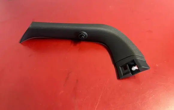 BMW X1 F48 F49 Tailgate/trunk side cover trim 7350848 51497350848
