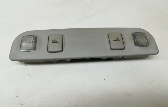Audi A4 S4 B7 8E 8H Rear seat light 8E0947111A