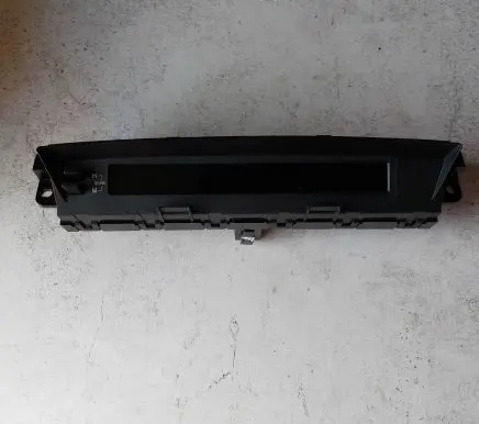 Mazda 6 Screen/display/small screen GDK4611J0
