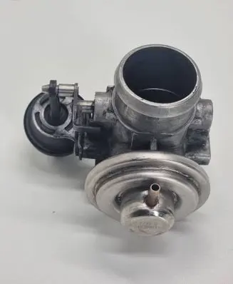 Audi A4 S4 B5 8D Throttle valve 038129337B