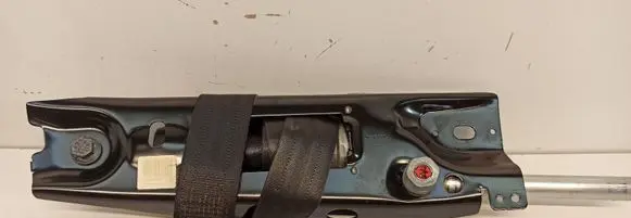 Volvo XC70 Front seatbelt