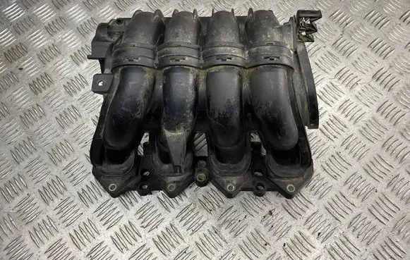 Citroen Xsara Intake manifold 9635885080 F02840