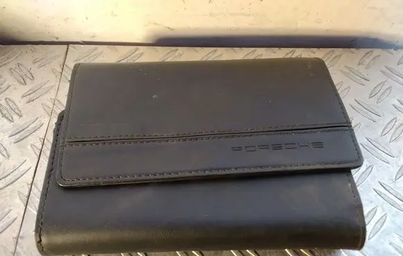 Porsche Cayenne (92A) Sunglasses storage box 