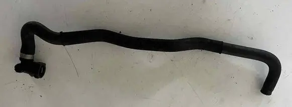 BMW 3 E90 E91 Coolant pipe/hose 