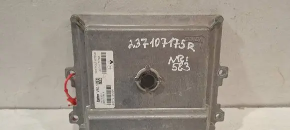 Renault Clio IV Engine control unit/module 237107175R 237105499R