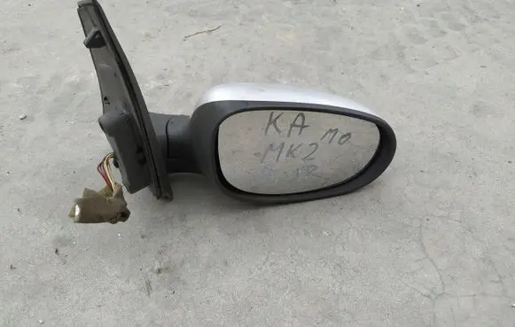 Front door electric wing mirror