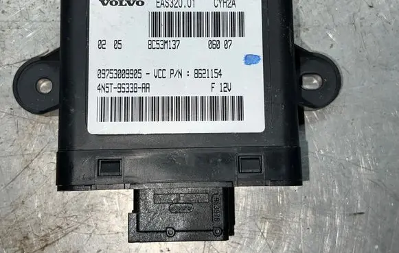 Volvo V50 Comfort/convenience module EAS32001 4N5T9S338AA 09753009905