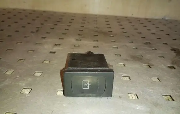 Windscreen/window heater switch