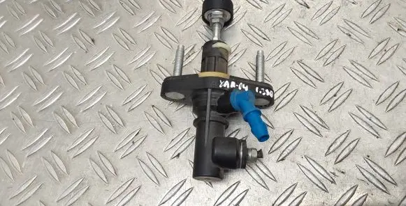 Toyota Yaris Clutch master cylinder