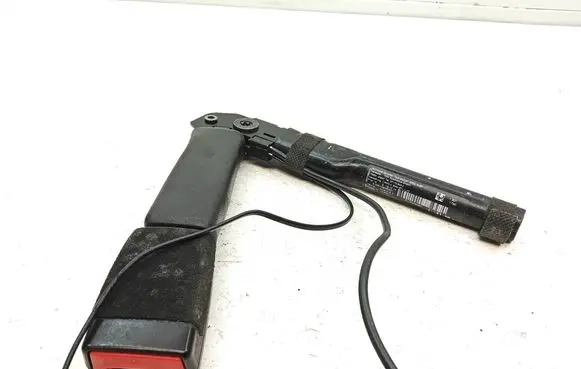 Opel Meriva B Front seatbelt buckle 13250517 1716745 13305711