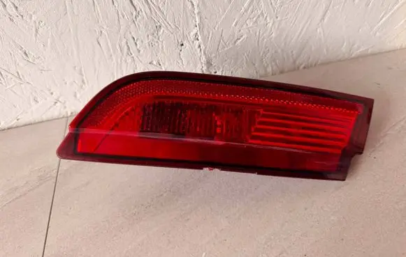 Jaguar XF X250 Tailgate rear/tail lights 8X2315K272CD