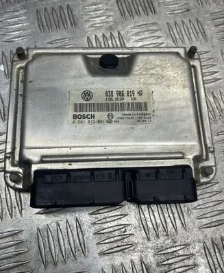 Skoda Roomster (5J) Engine control unit/module 038906019NR 0281013081