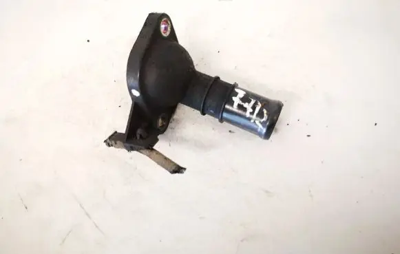 Mazda 3 I Engine coolant pipe/hose