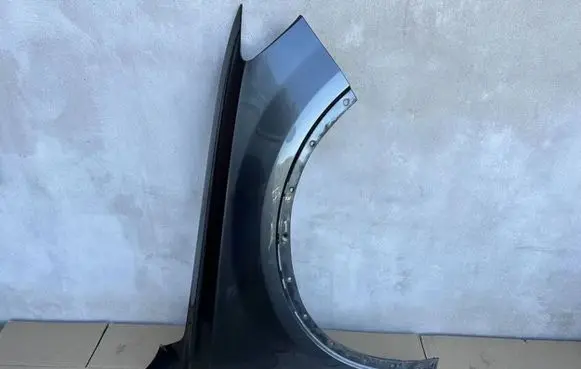 Audi Q7 4M Fender