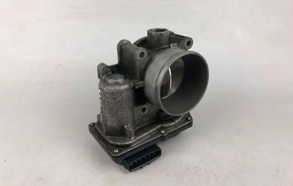 Subaru Outback (BS) Throttle valve 16112AA450