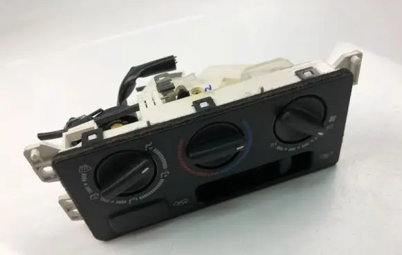 Interior fan control switch