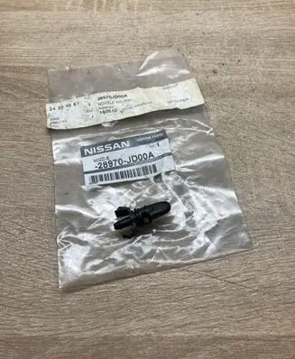 Nissan Qashqai Rear window washer spray nozzle 28970JD00A