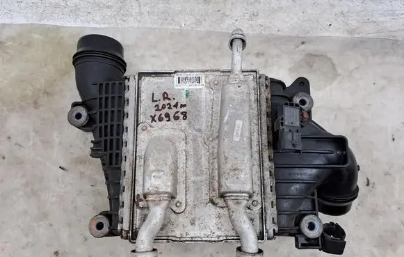Land Rover Range Rover Velar EGR valve cooler HX736K775AE