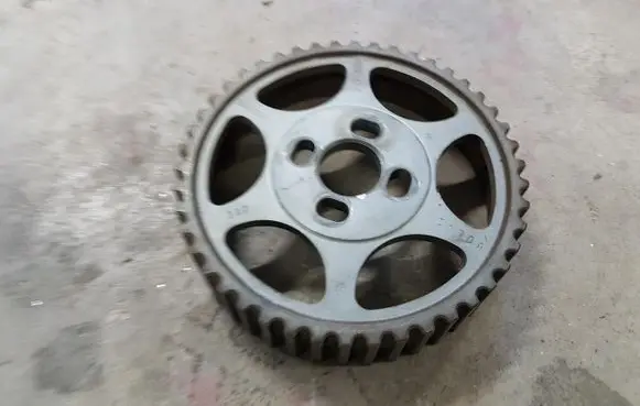 Volvo V40 Timing chain sprocket 