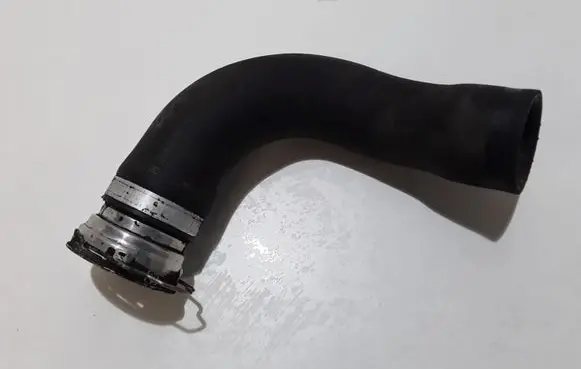 Toyota Avensis T250 Intercooler hose/pipe 32ACM060124