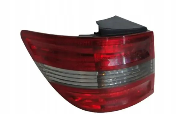 Mercedes-Benz B W245 Rear/tail lights A1698202564
