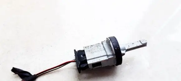 Skoda Octavia Mk2 (1Z) Interior temperature sensor 1K0907543A