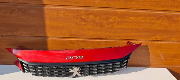 Peugeot 208 II Top upper radiator support slam panel 9823209780