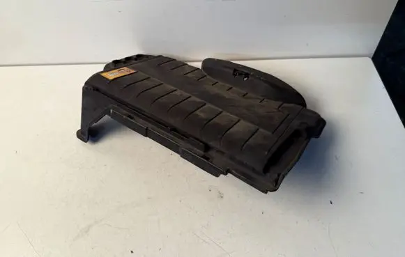 Mercedes-Benz CLA C117 X117 W117 Battery box tray cover/lid A2465410005