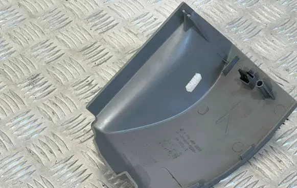 Mercedes-Benz Sprinter W901 W902 W903 W904 Other interior part A9066890808