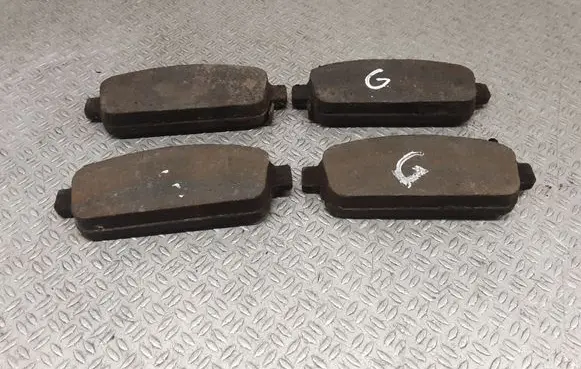 Chevrolet Volt I Brake pads (rear) 