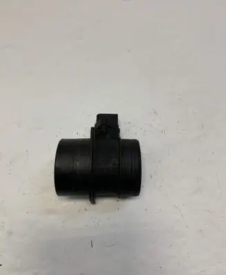 Volkswagen Golf V Mass air flow meter 0281002461 074906461B