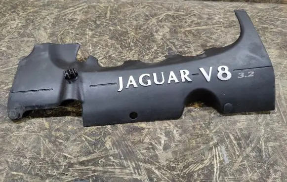 Jaguar XJ X308 Engine cover (trim) NNC3920BB