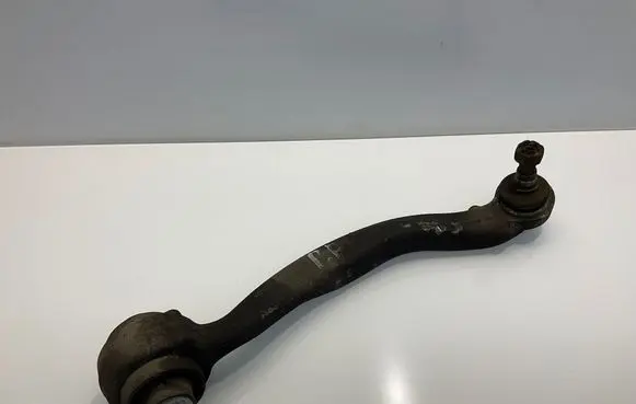 Front lower control arm/wishbone