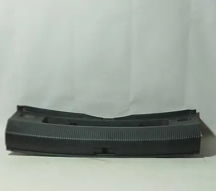 Volkswagen Jetta V Trunk/boot sill cover protection 1K5863485 1K5863459N 1K5863459