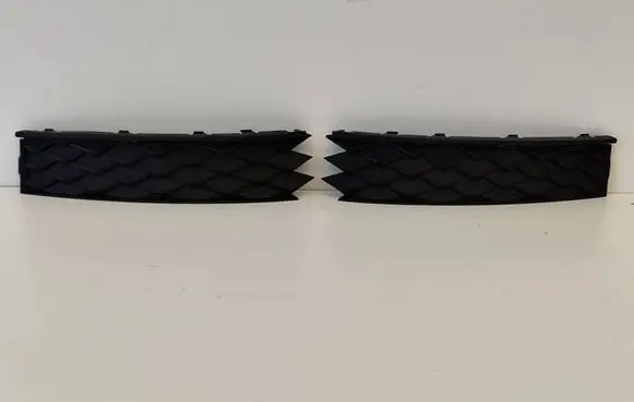 Skoda Superb B9 Front bumper lower grill 3P0853666 3P0853665