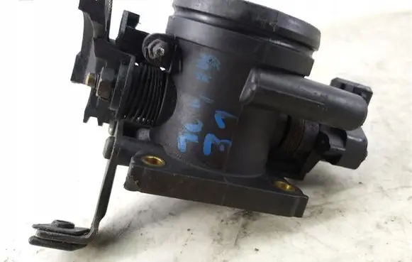 Land Rover Freelander Throttle body valve MHB102281