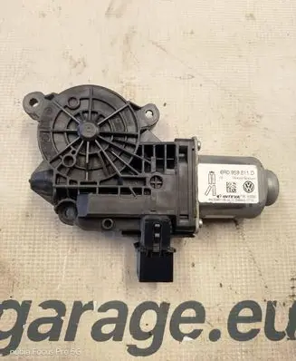 Volkswagen Amarok Rear door window regulator motor 6R0959811D