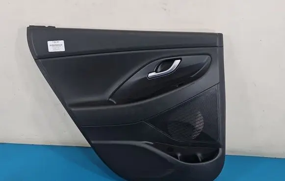 Hyundai i30 Coupe rear side trim panel 83301-G4110 IMPRK1530851