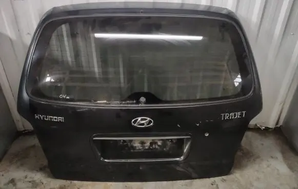 Hyundai Trajet Tailgate/trunk/boot lid