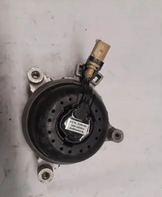 Audi A8 S8 D5 Engine mount vacuum valve 