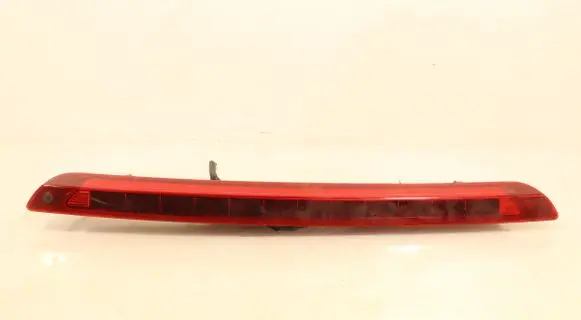 KIA Ceed Third/center stoplight 927011H5
