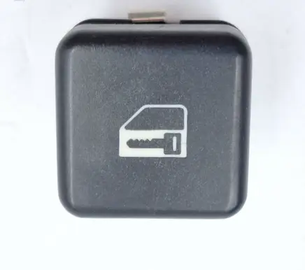 BMW 5 E39 Central locking switch button 8360828 61318360828