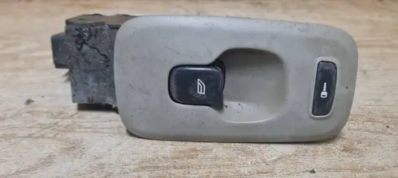 Volvo XC90 Electric window control switch 30658147