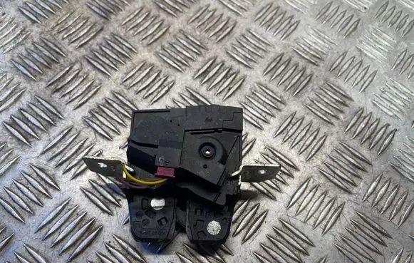 Mercedes-Benz A W176 Tailgate/trunk/boot lock/catch/latch A2467400035
