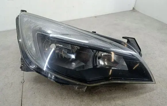 Opel Astra J Headlight/headlamp 