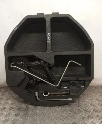 Subaru Legacy Other trunk/boot trim element 97035AJ010