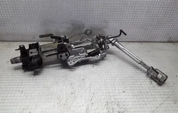 Volkswagen Golf Plus Steering wheel axle