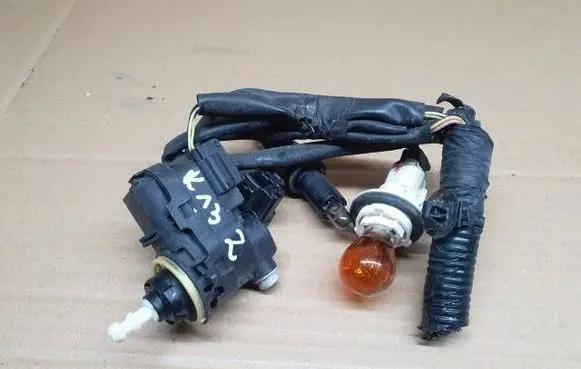 Nissan Micra Headlight level adjustment motor 